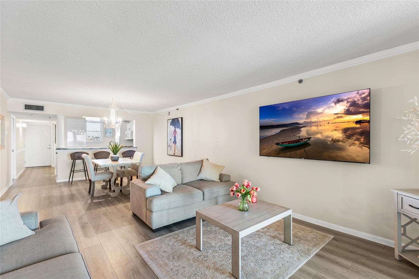 Living Room - 14900 GULF BLVD #204, MADEIRA BEACH
