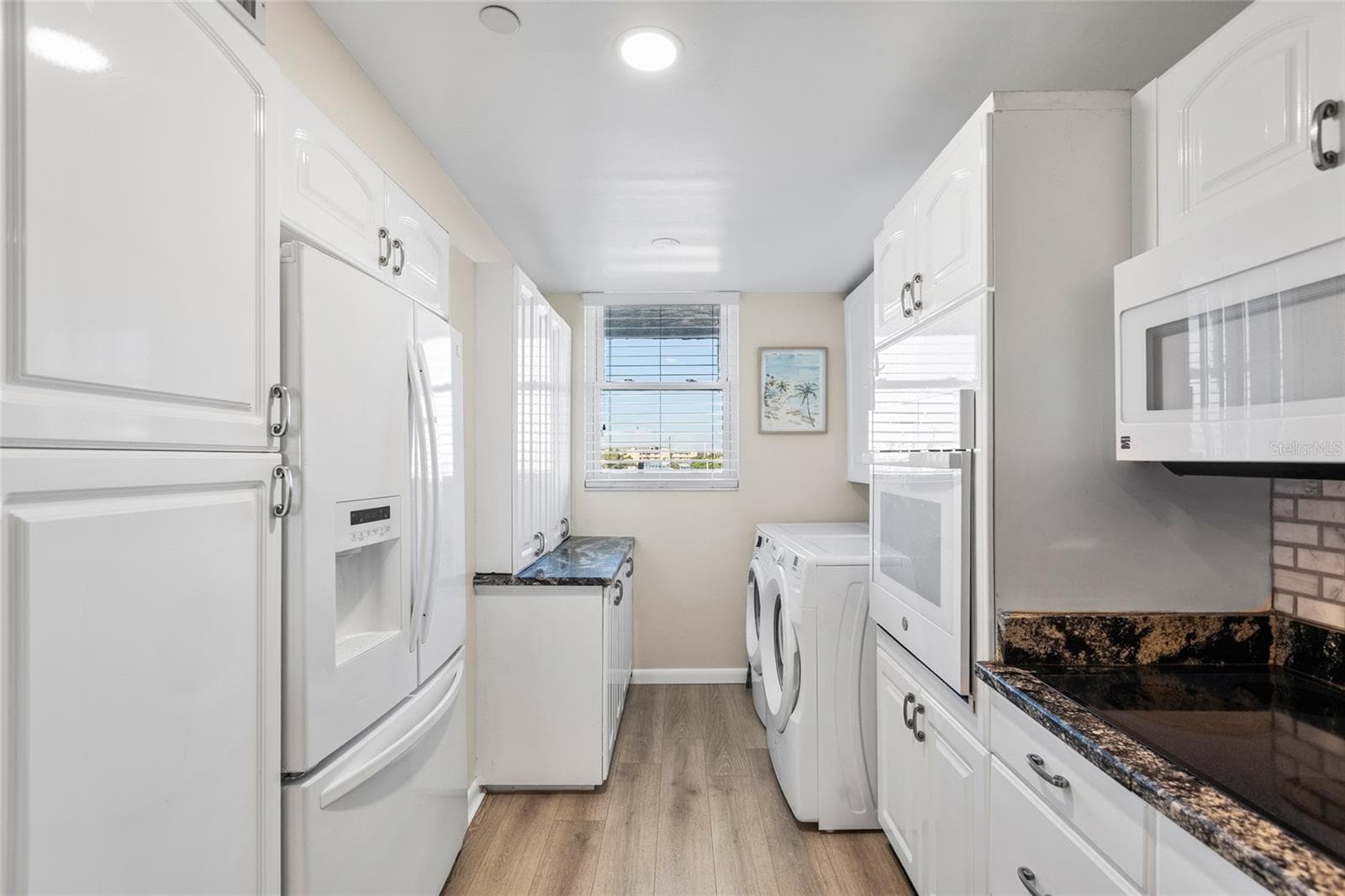 Kitchen - 14900 GULF BLVD #204, MADEIRA BEACH