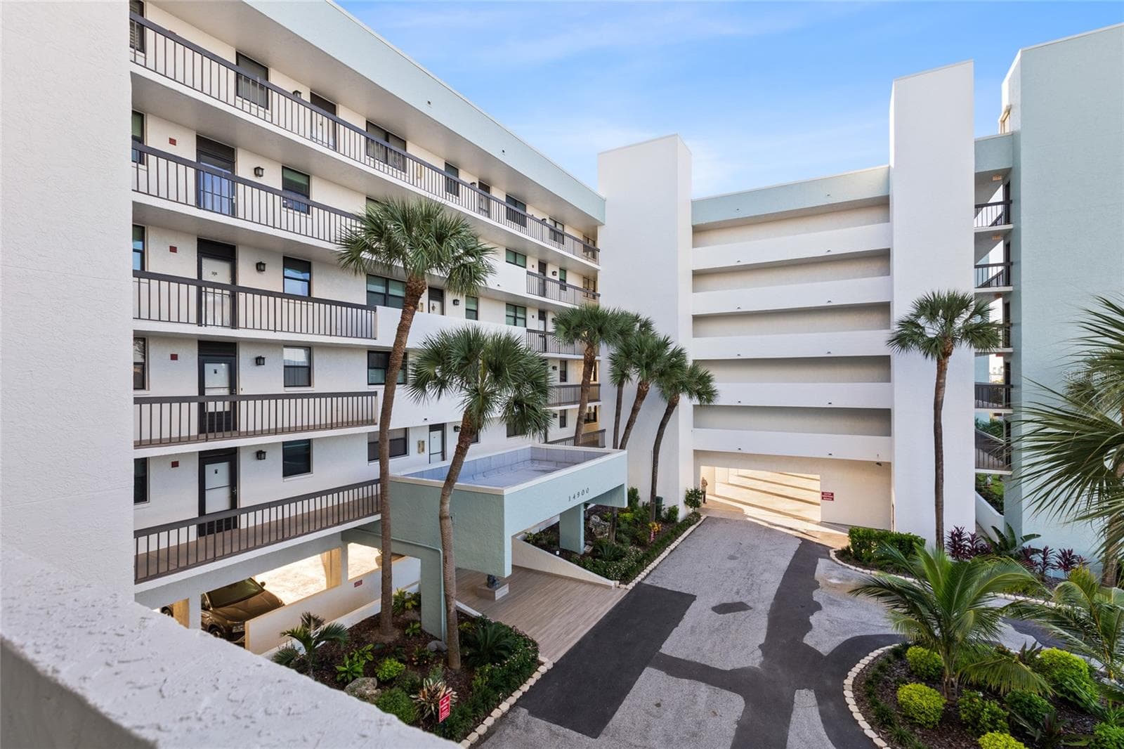 Surf Side South - 14900 GULF BLVD #204, MADEIRA BEACH