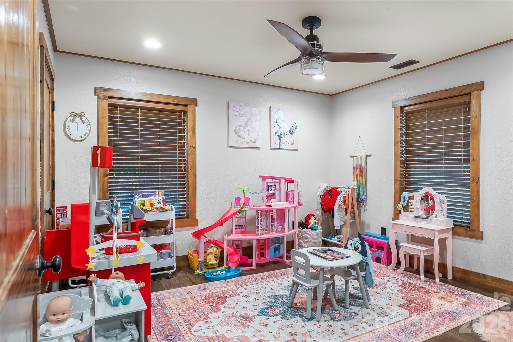 Basement bonus room - 410 Timberland Drive, Marion