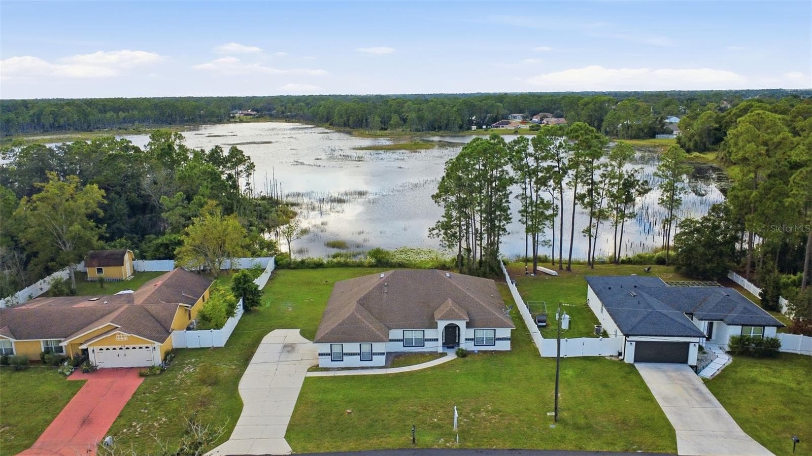 Single Family Residence at 516 GLEN HAVEN DR, DELTONA, photo 6 of 58
