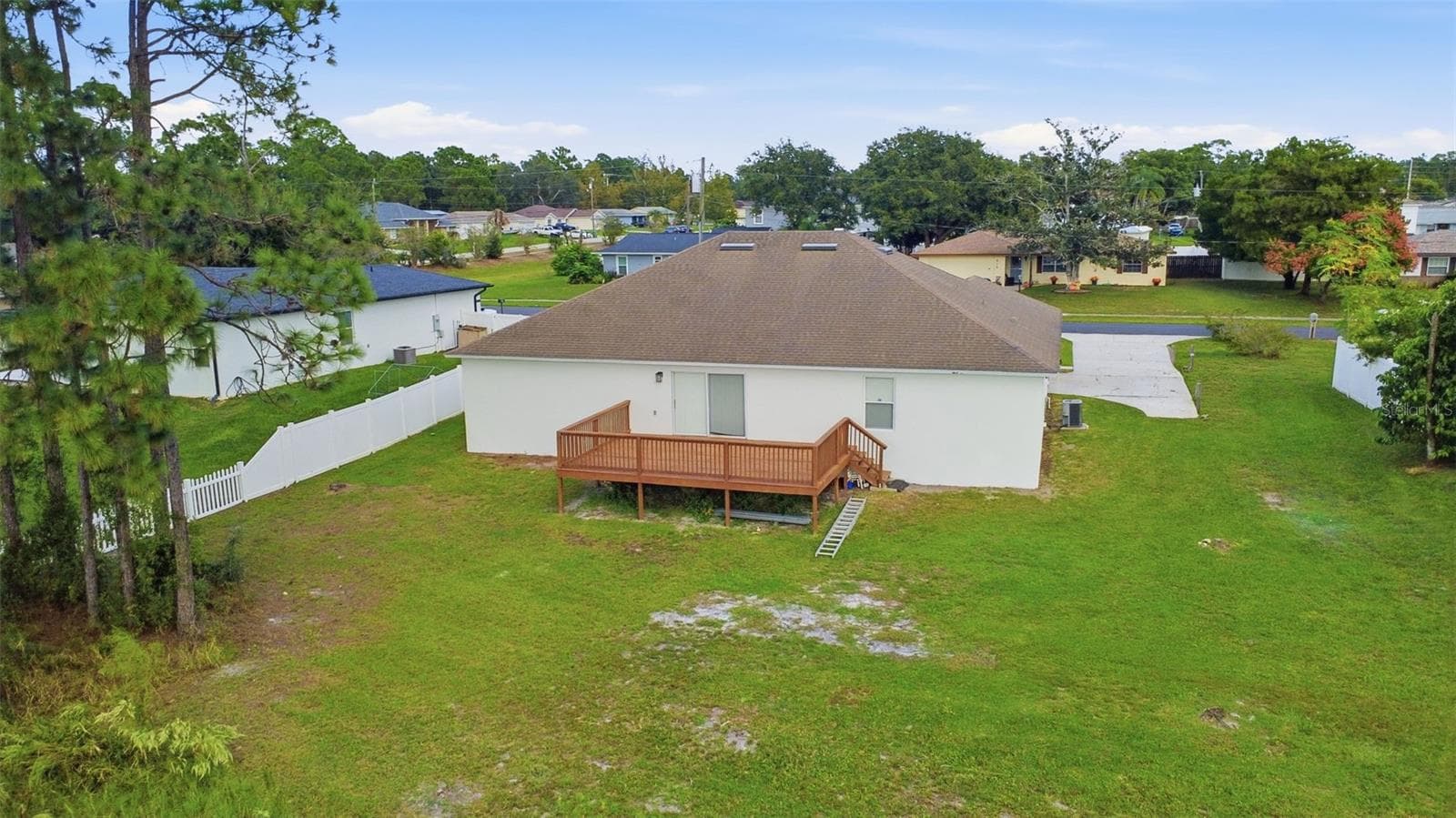 Single Family Residence at 516 GLEN HAVEN DR, DELTONA, photo 12 of 58