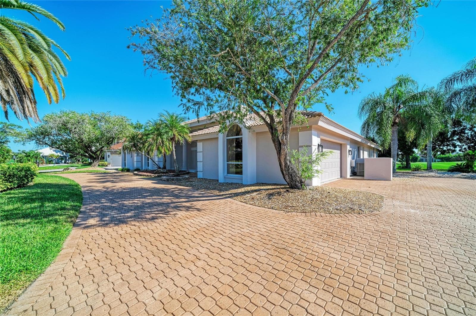 Single Family Residence at 4268 LAS PALMAS WAY, SARASOTA, photo 10 of 104