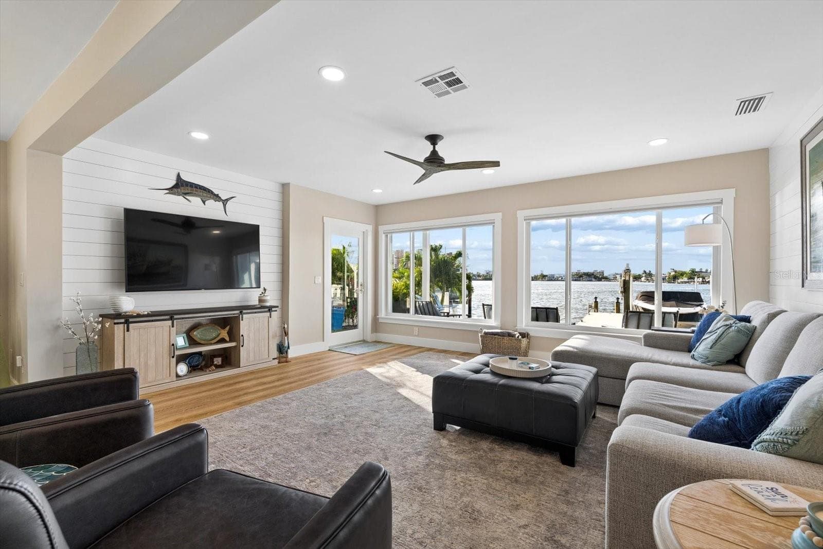 Single Family Residence at 112 WALL ST, REDINGTON SHORES, photo 5 of 66