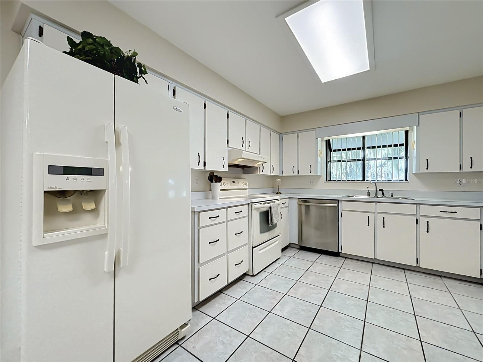 Single Family Residence at 6720 LAKELAND HIGHLANDS RD, LAKELAND, photo 20 of 80