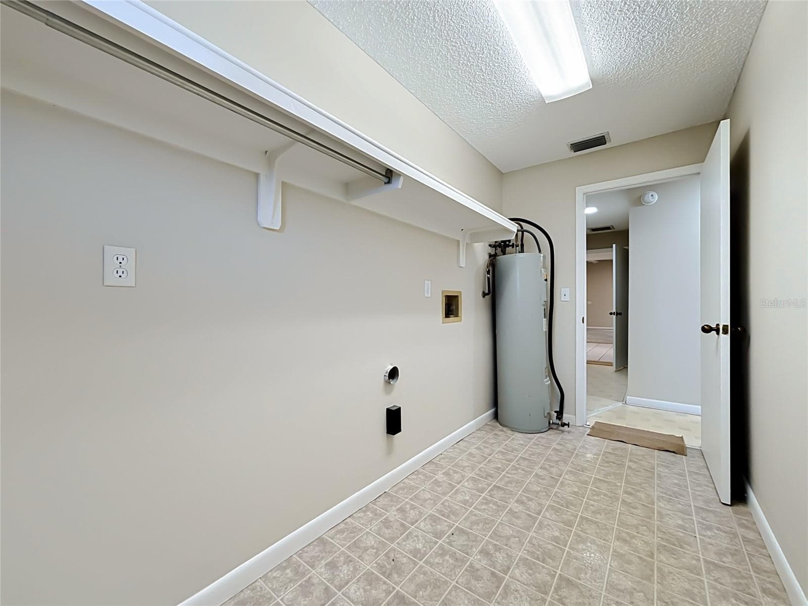 Laundry Room - 6720 LAKELAND HIGHLANDS RD, LAKELAND