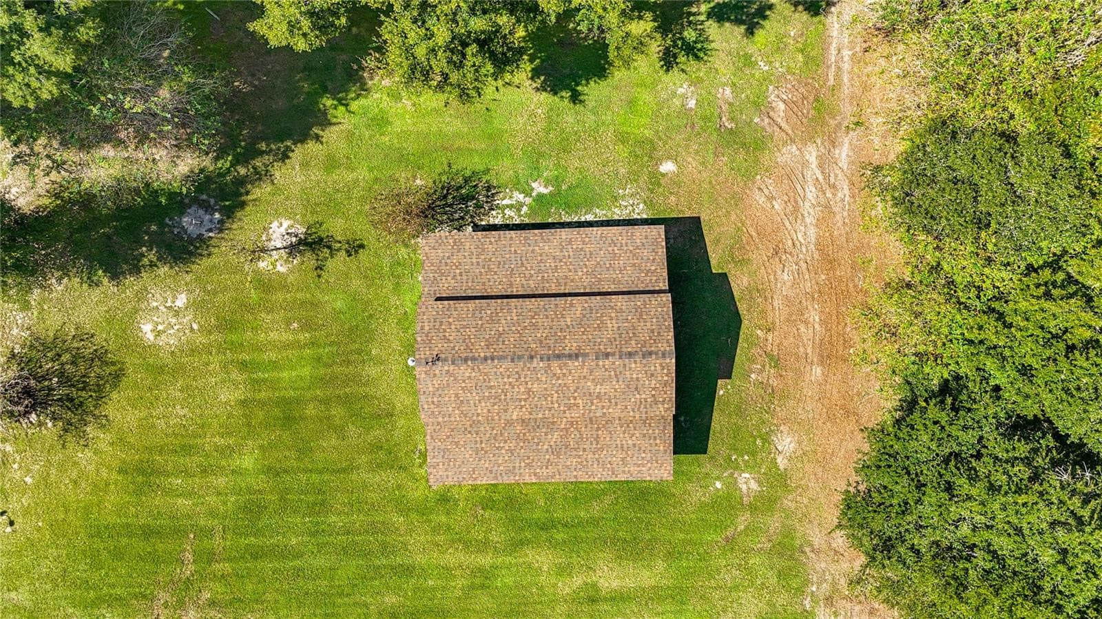 Barn has brand new roof too - 6720 LAKELAND HIGHLANDS RD, LAKELAND