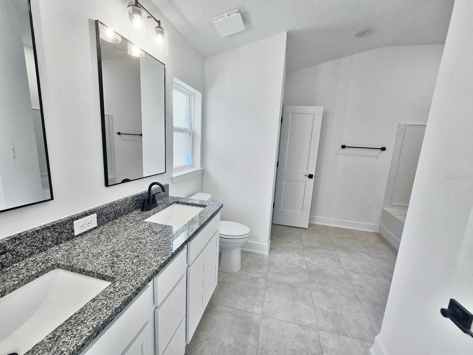 Primary bathroom - 7672 BENT TREE LOOP, ST CLOUD