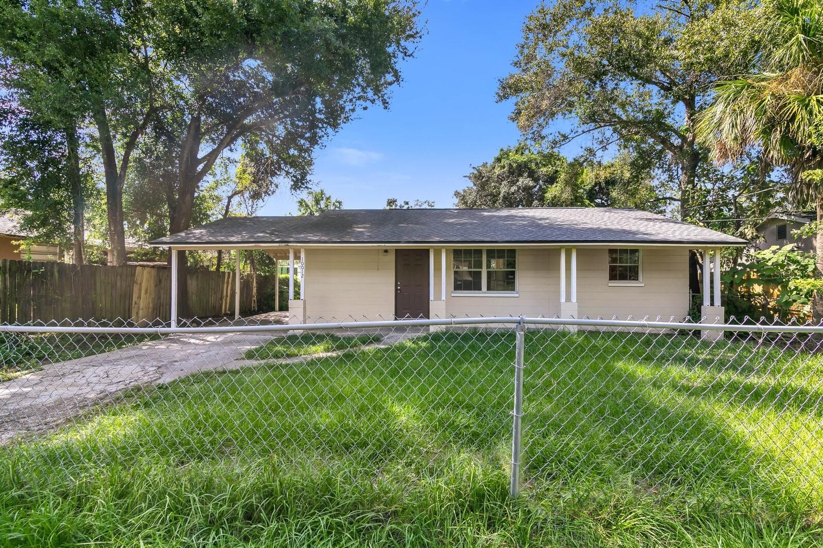 Single Family Residence at 10012 N 14TH ST, TAMPA, photo 2 of 22