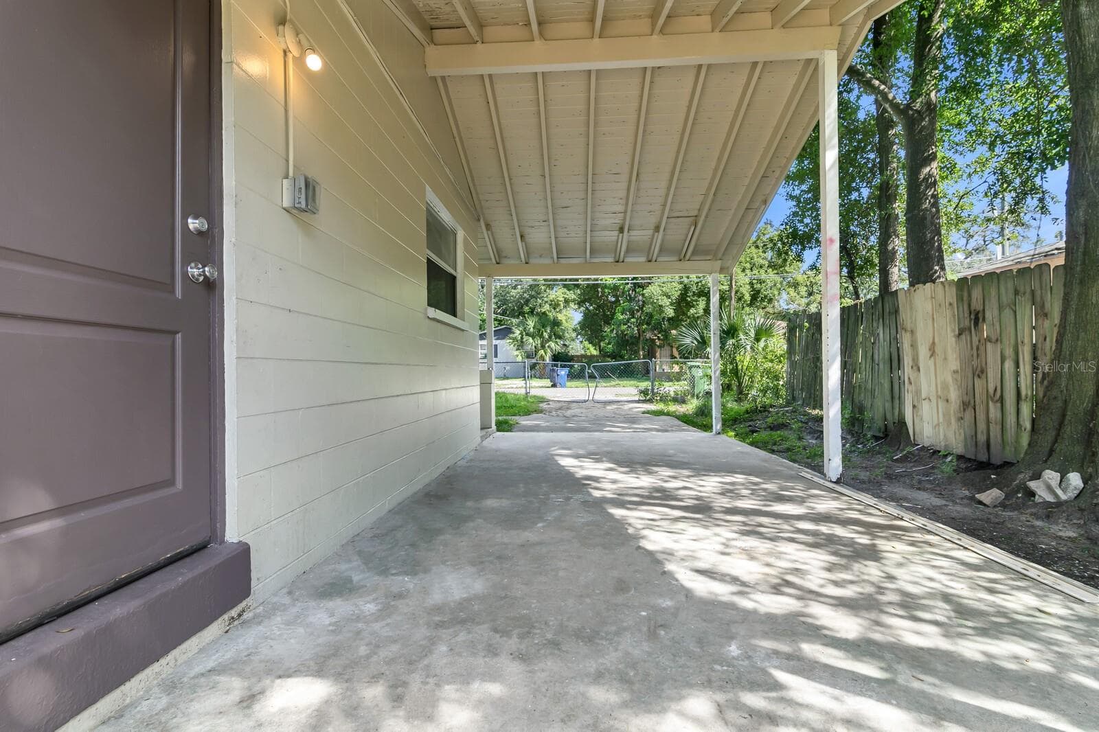 Single Family Residence at 10012 N 14TH ST, TAMPA, photo 4 of 22