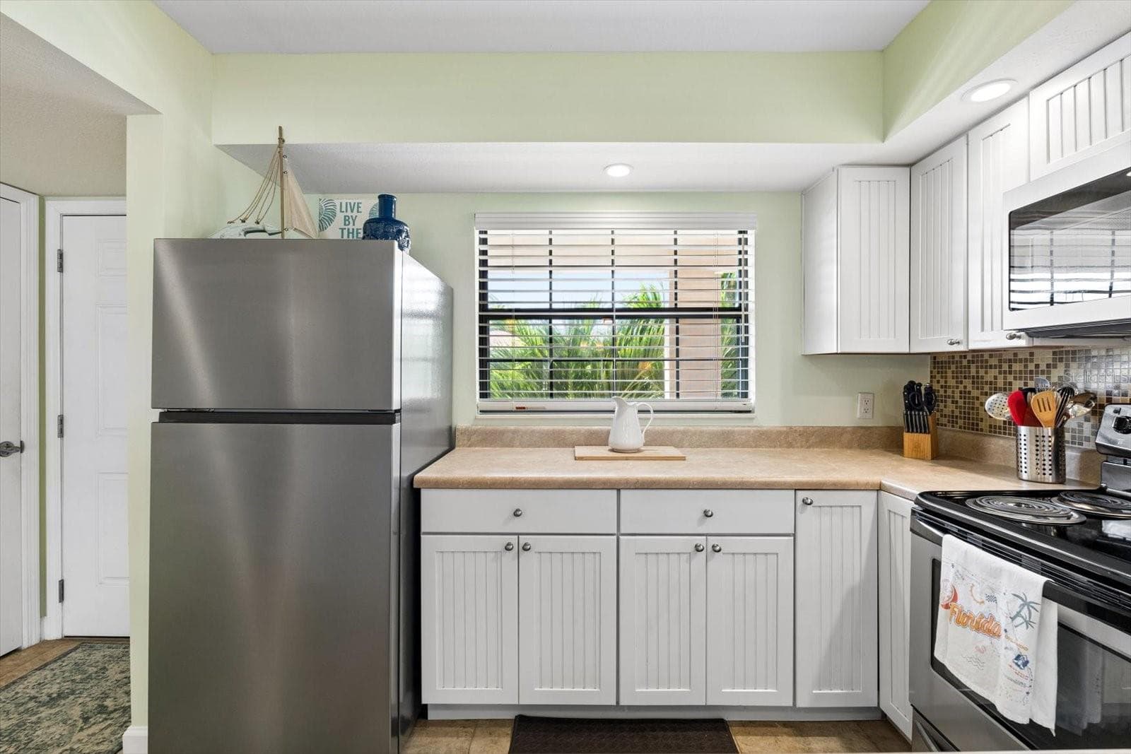 Condominium at 10190 IMPERIAL POINT DR W #24, LARGO, photo 9 of 58