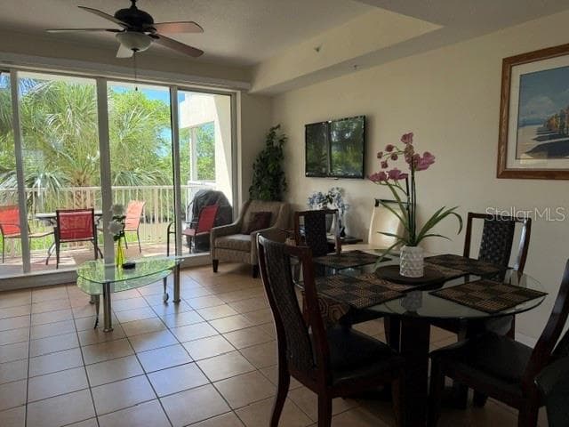Townhouse at 466 BAHIA BEACH BLVD, RUSKIN, photo 5 of 25