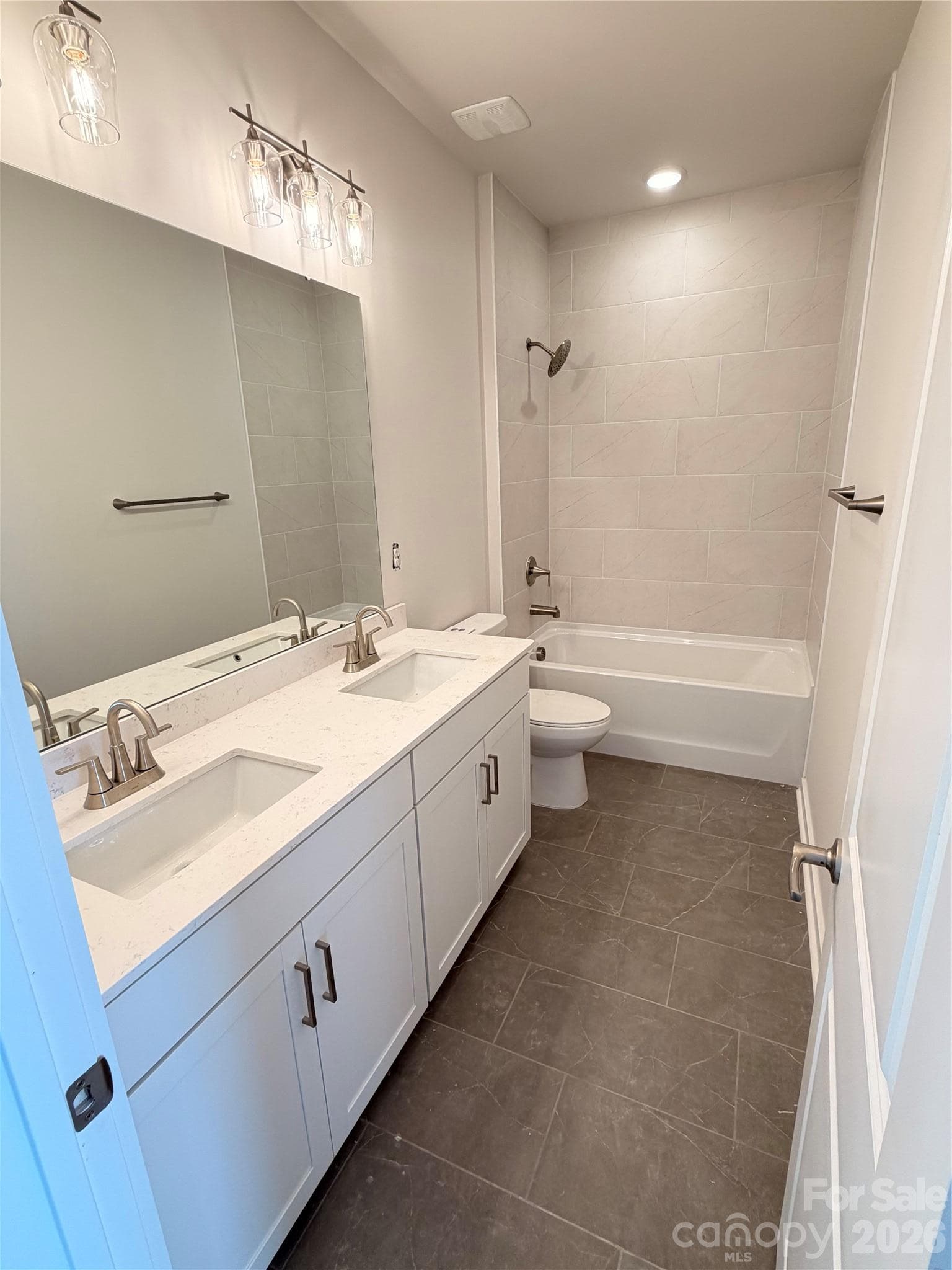 Single Family Residence at 5125 Hollow Branch Road, Charlotte, photo 26 of 39