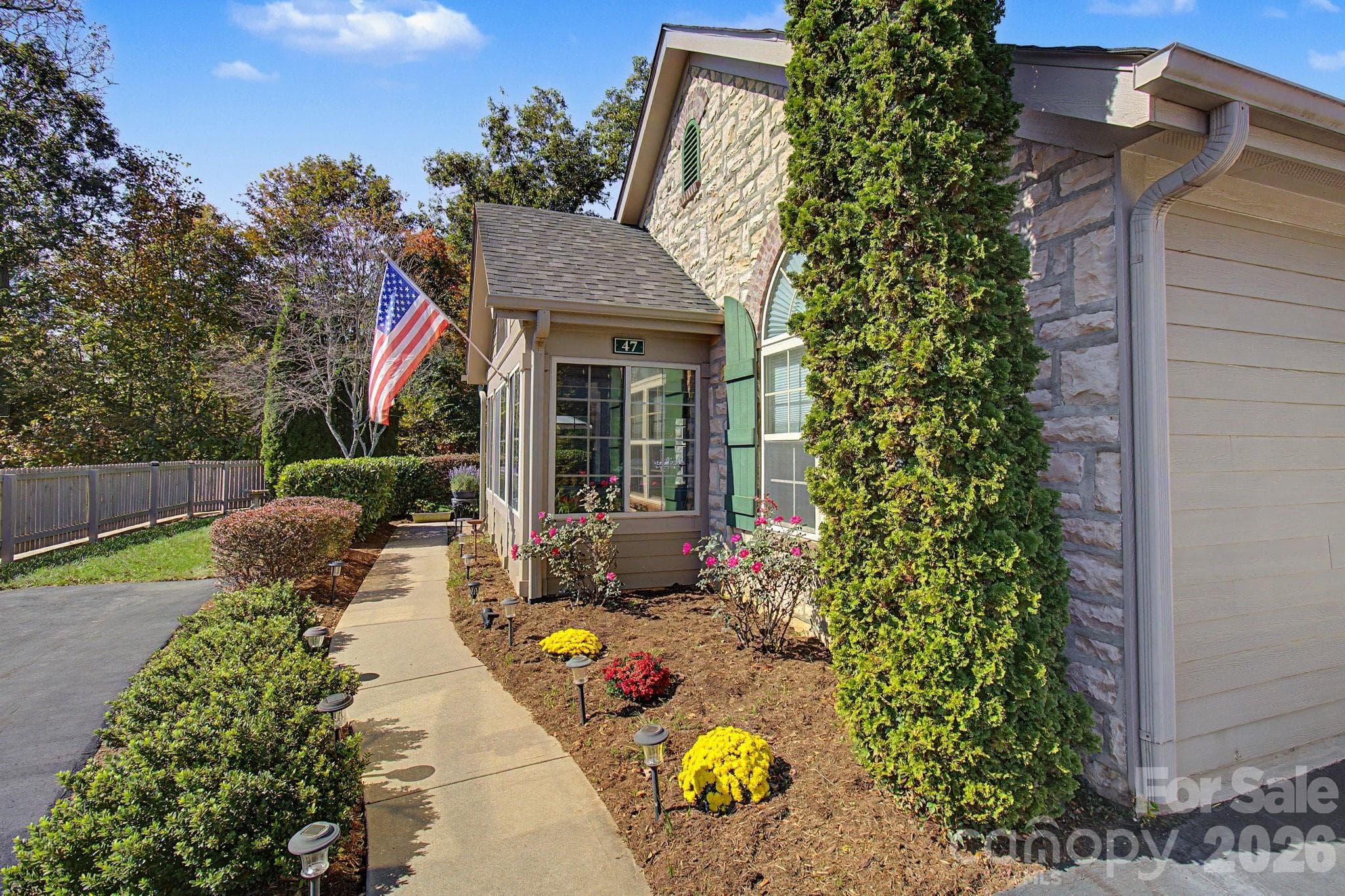 Townhouse at 47 Outlook Circle, Swannanoa, photo 3 of 41