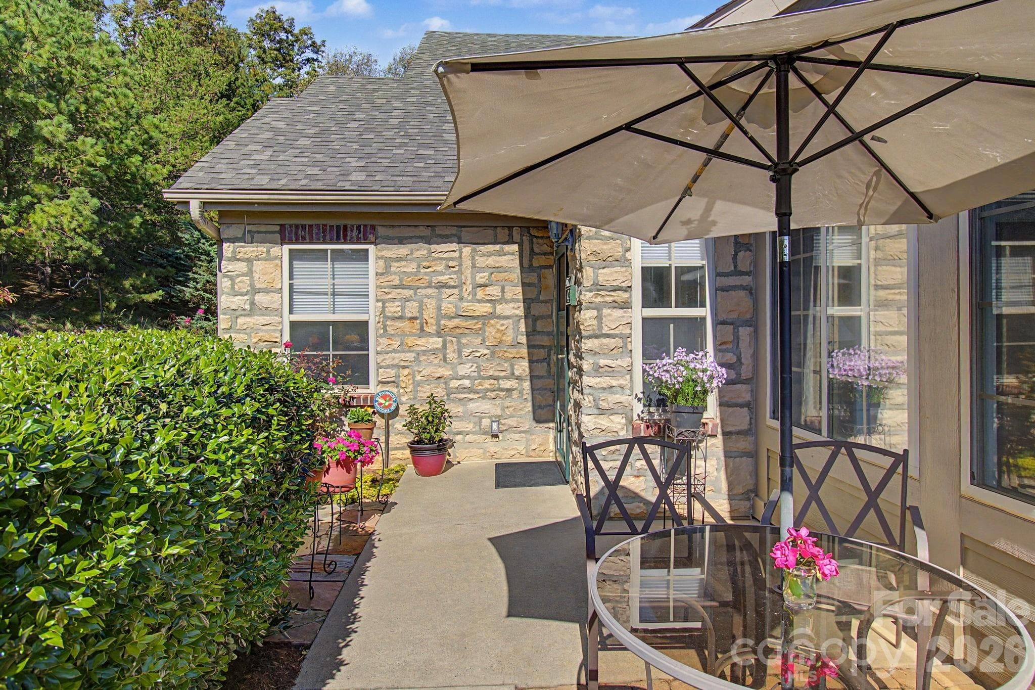 Townhouse at 47 Outlook Circle, Swannanoa, photo 5 of 41