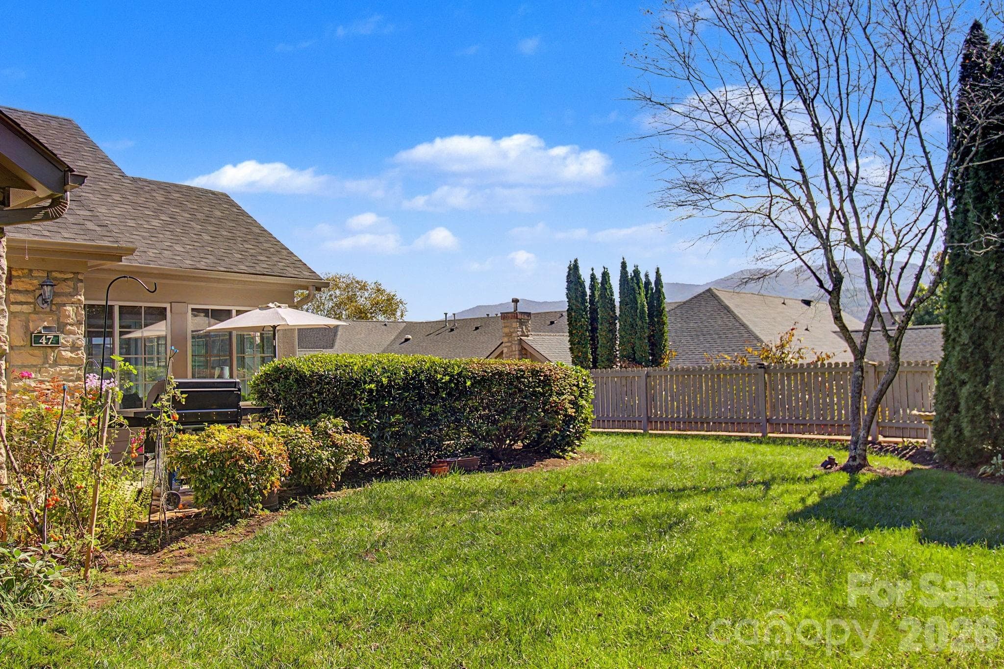 Townhouse at 47 Outlook Circle, Swannanoa, photo 8 of 41
