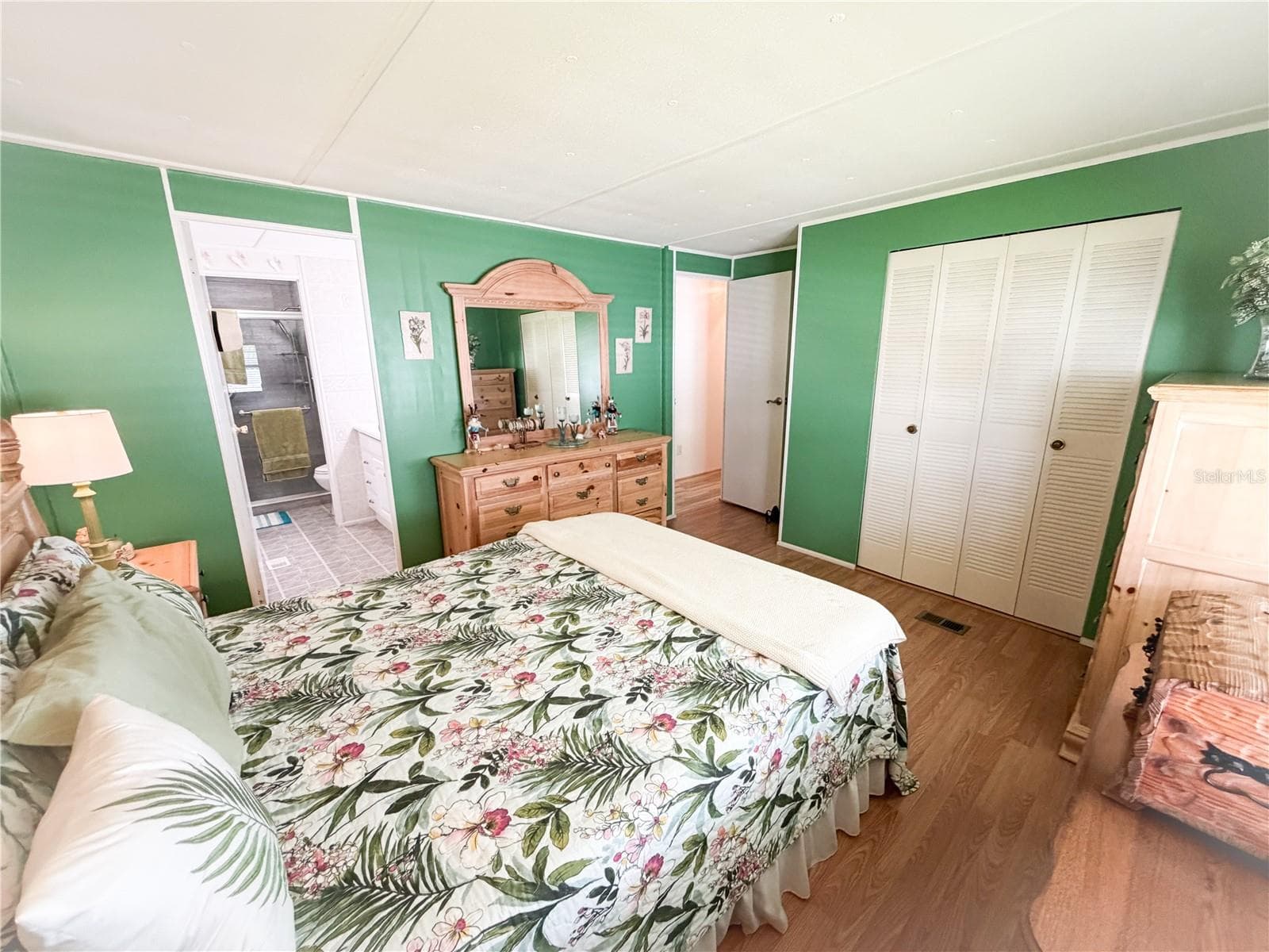 Mobile Home at 6708 NEIGHBORLY CT, NORTH PORT, photo 12 of 33
