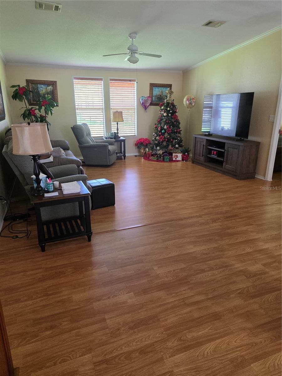 Spacious Open Floor Plan - 4025 MYRTLE OAK CT #843, ZELLWOOD
