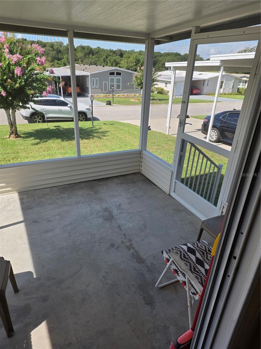 Screened Front Porch and Extra Entry - 4025 MYRTLE OAK CT #843, ZELLWOOD
