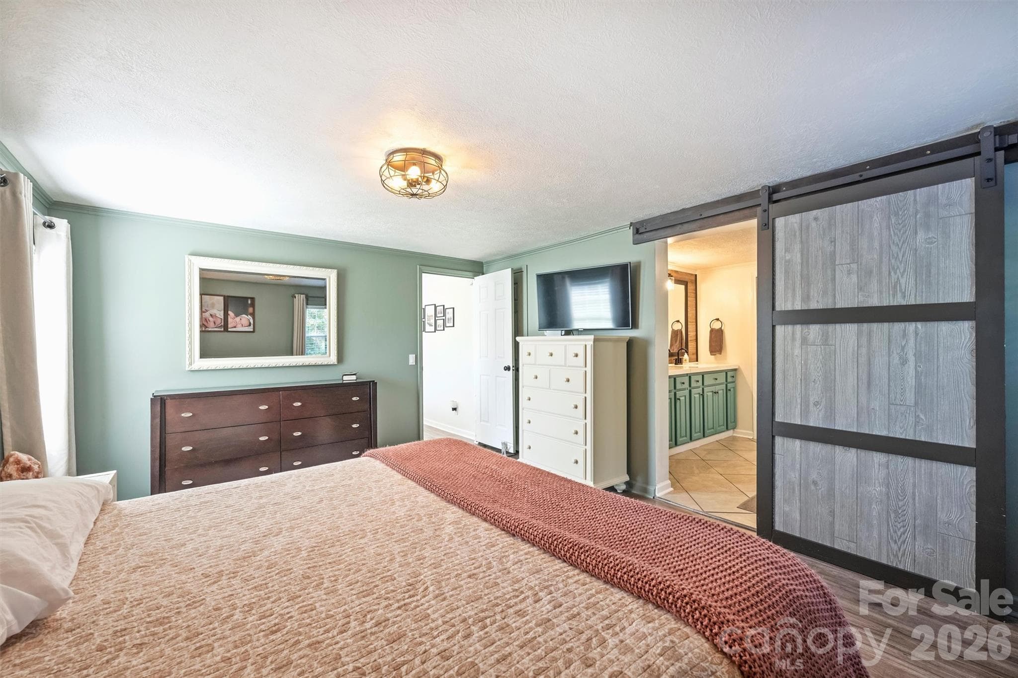 Single Family Residence at 8708 Overcash Road, Concord, photo 21 of 41
