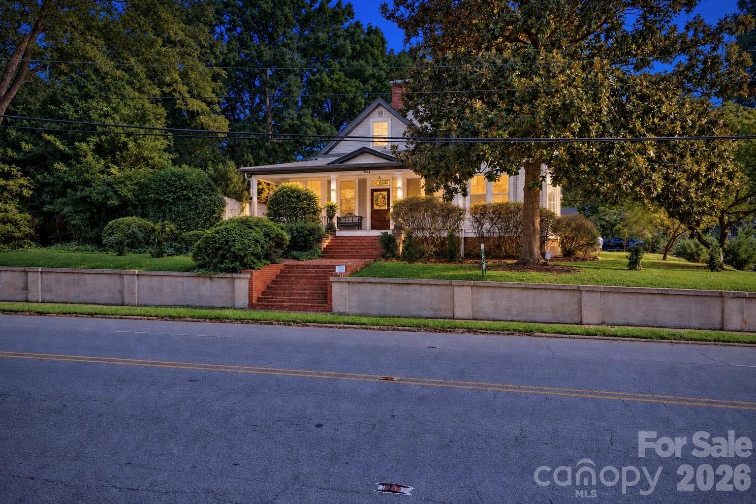 Single Family Residence at 804 E Broad Street, Statesville, photo 2 of 48