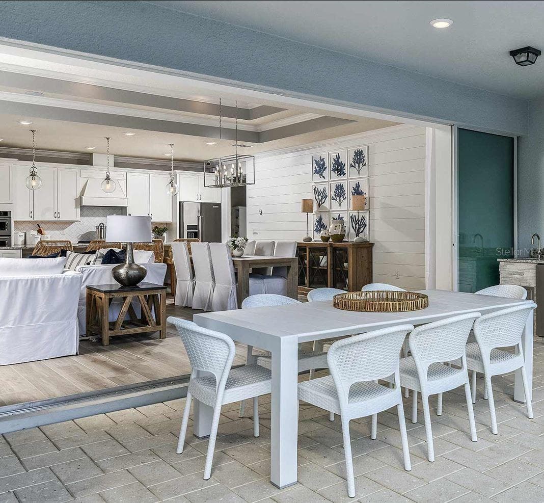 Model Home Design Only. Pictures and furnishings are for illustrative purposes only. Elevations, colors and options may vary. Furniture is for model home staging only. - 6541 WHITE WILLOW COURT, ST CLOUD
