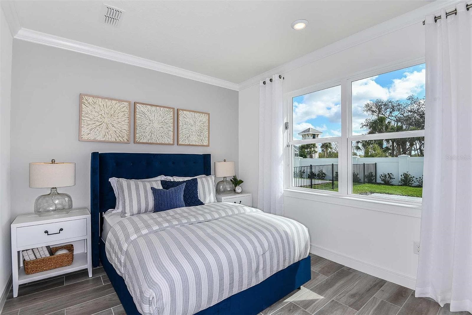 Model Home Design Only. Pictures and furnishings are for illustrative purposes only. Elevations, colors and options may vary. Furniture is for model home staging only. - 6541 WHITE WILLOW COURT, ST CLOUD