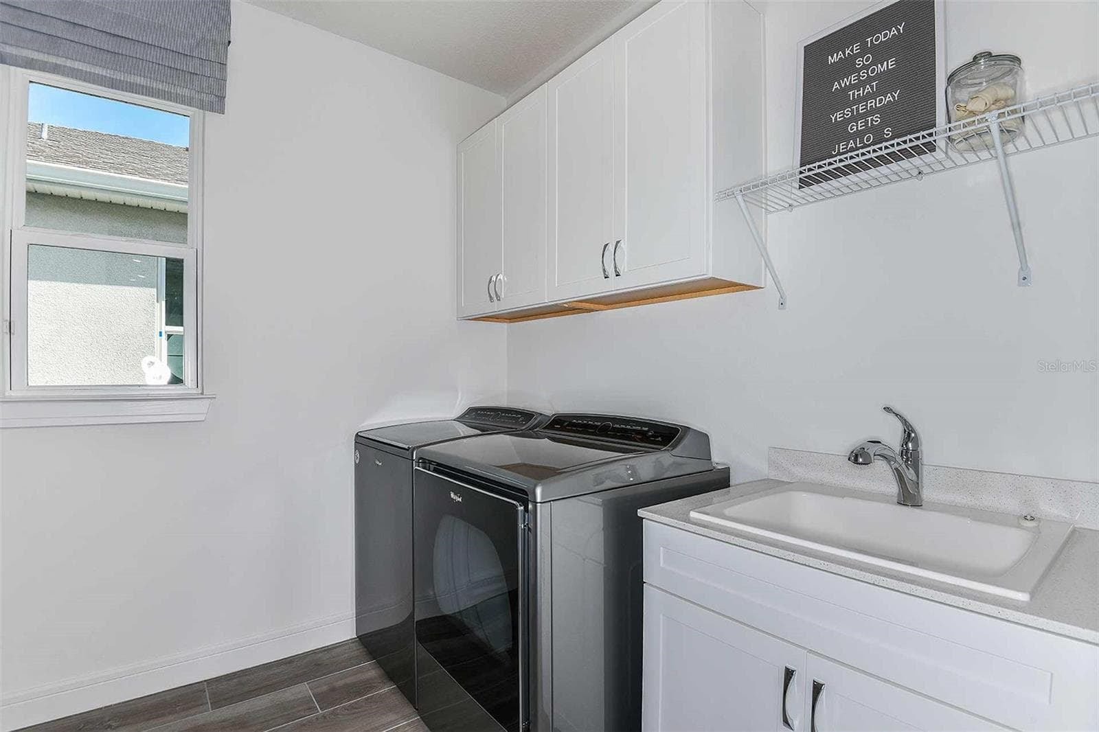 Model Home Design Only. Pictures and furnishings are for illustrative purposes only. Elevations, colors and options may vary. Furniture is for model home staging only. - 6541 WHITE WILLOW COURT, ST CLOUD