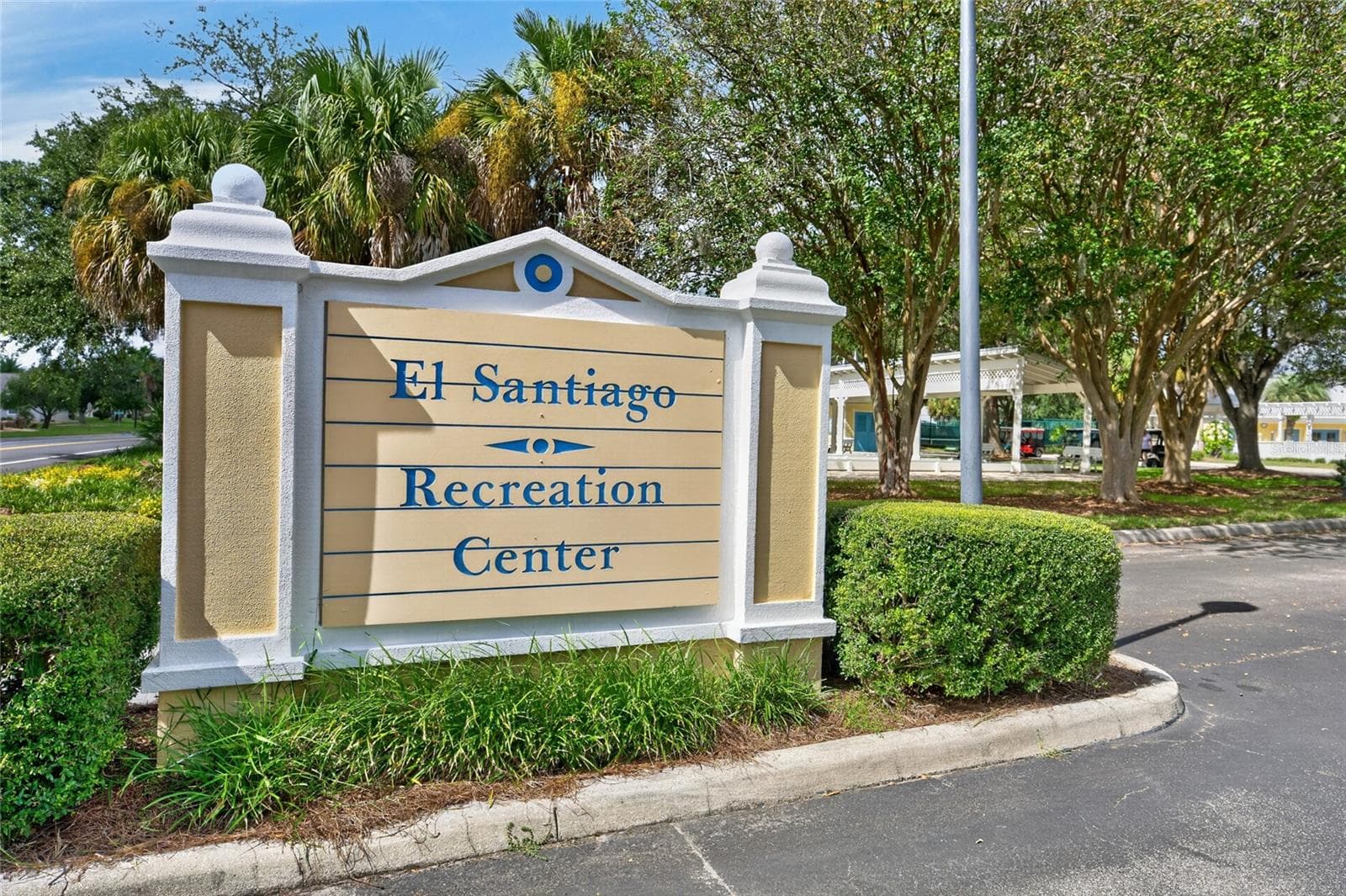 EL SANTIAGO POOL & RECREATION CENTER Entrance - This is the closest rec center to this villa - only a 3 minute golf cart ride from your front door! - 2124 ESCOBAR AVE, THE VILLAGES