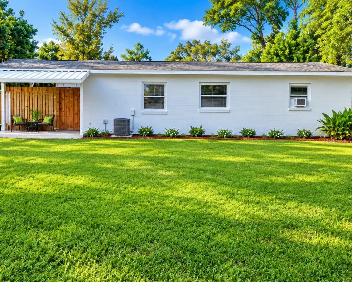 Single Family Residence at 3118 SUTTON DR, ORLANDO, photo 3 of 35