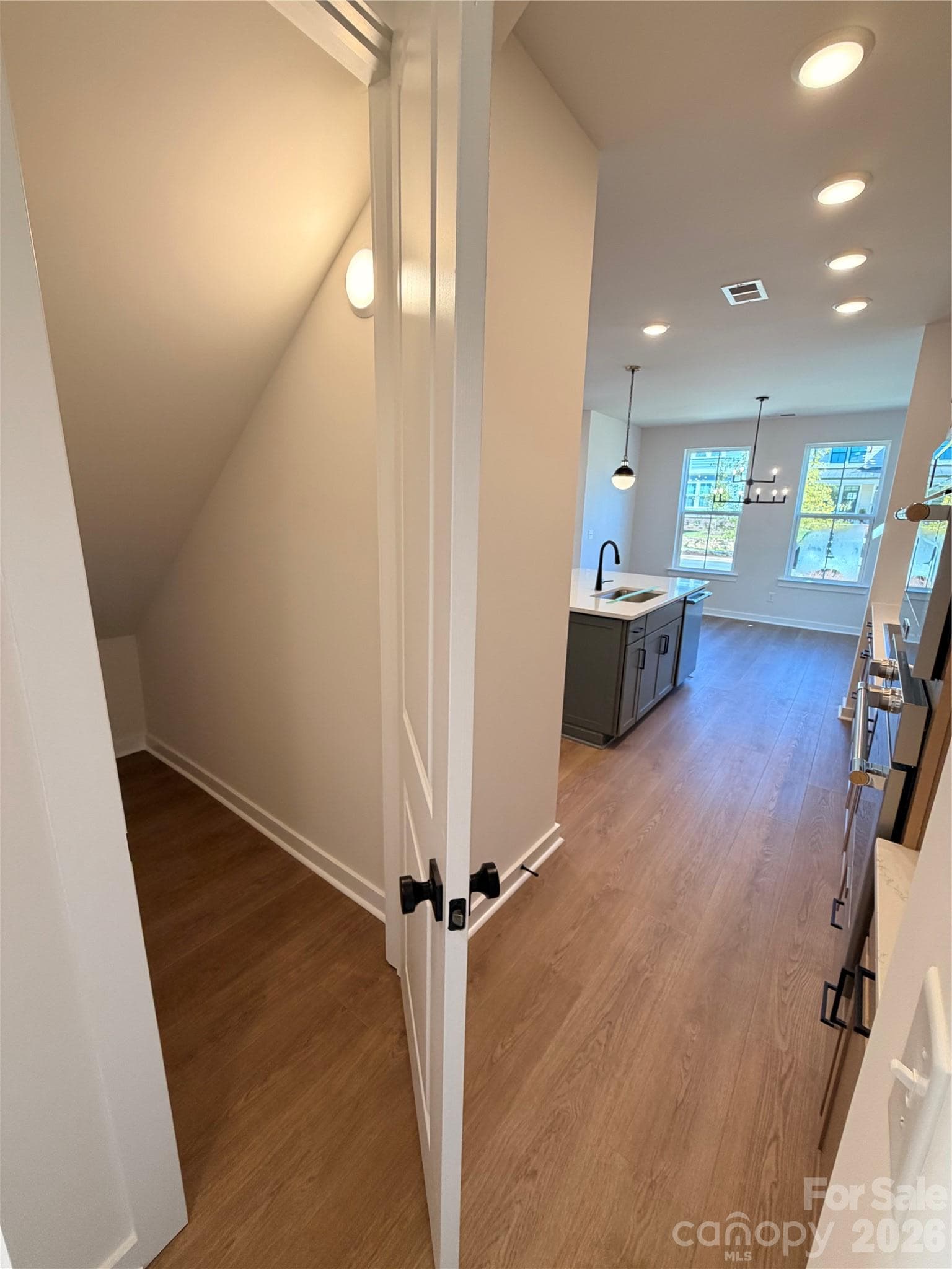 Single Family Residence at 7413 Westrow Avenue, Charlotte, photo 50 of 77