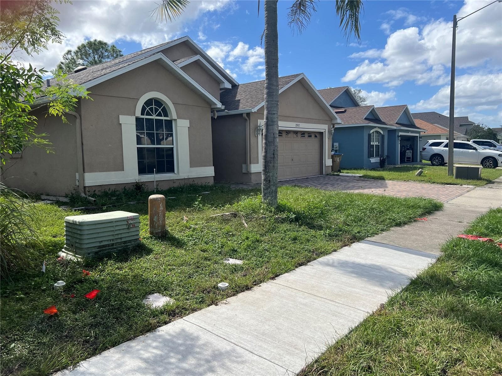 Single Family Residence at 2502 CROWN RIDGE CIR, KISSIMMEE, photo 4 of 56