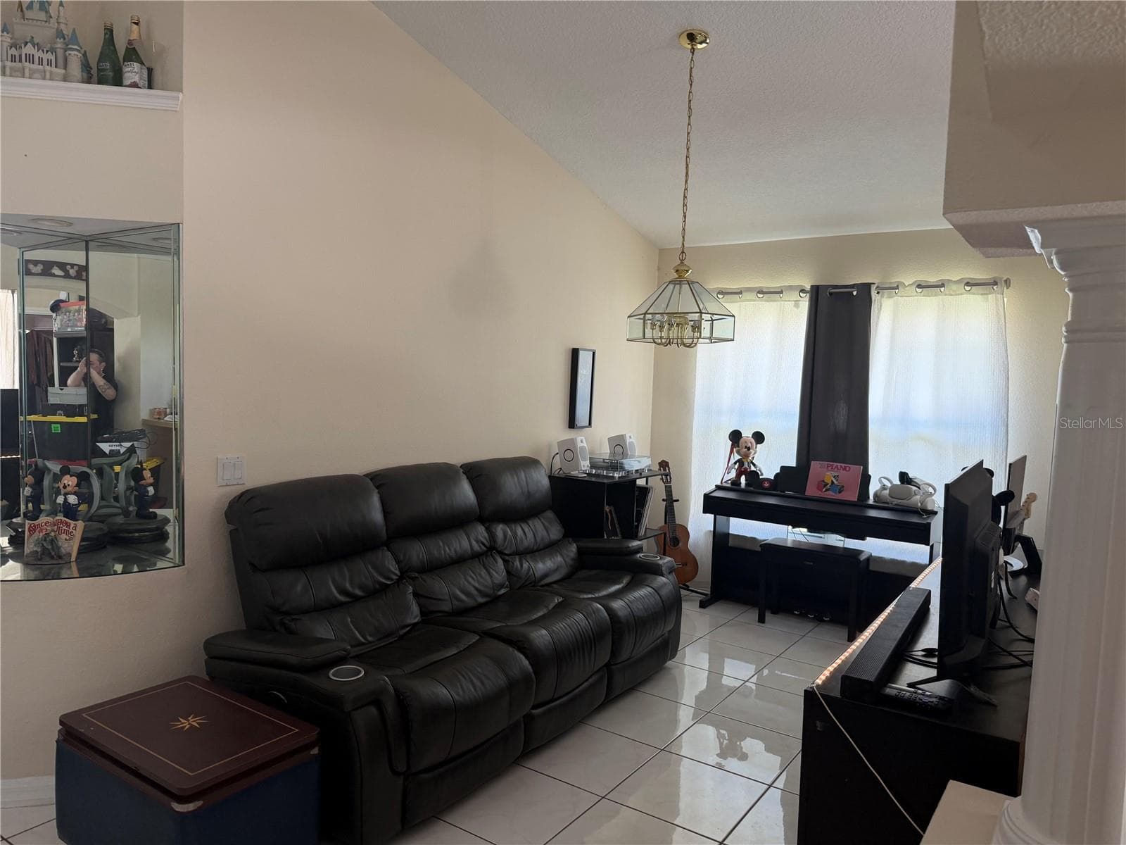 Single Family Residence at 2502 CROWN RIDGE CIR, KISSIMMEE, photo 10 of 56