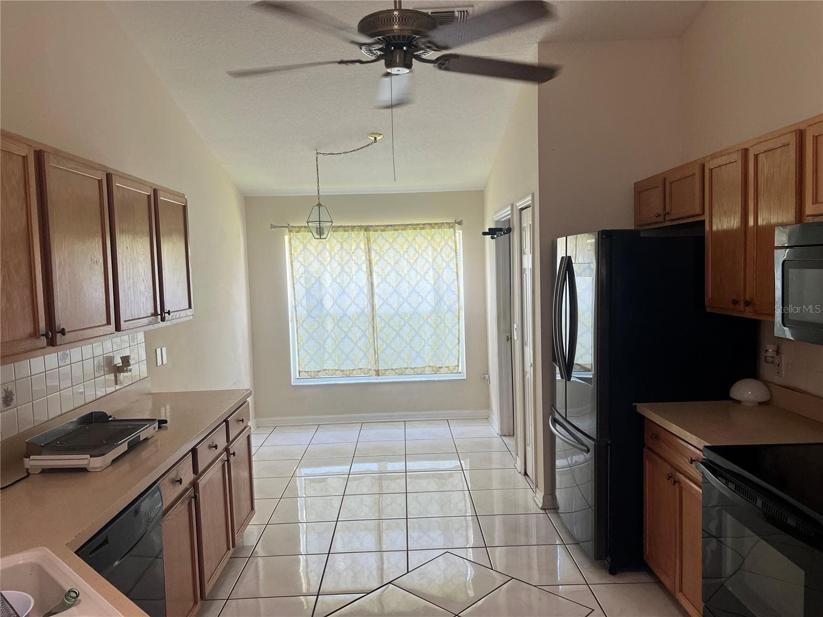 Single Family Residence at 2502 CROWN RIDGE CIR, KISSIMMEE, photo 18 of 56
