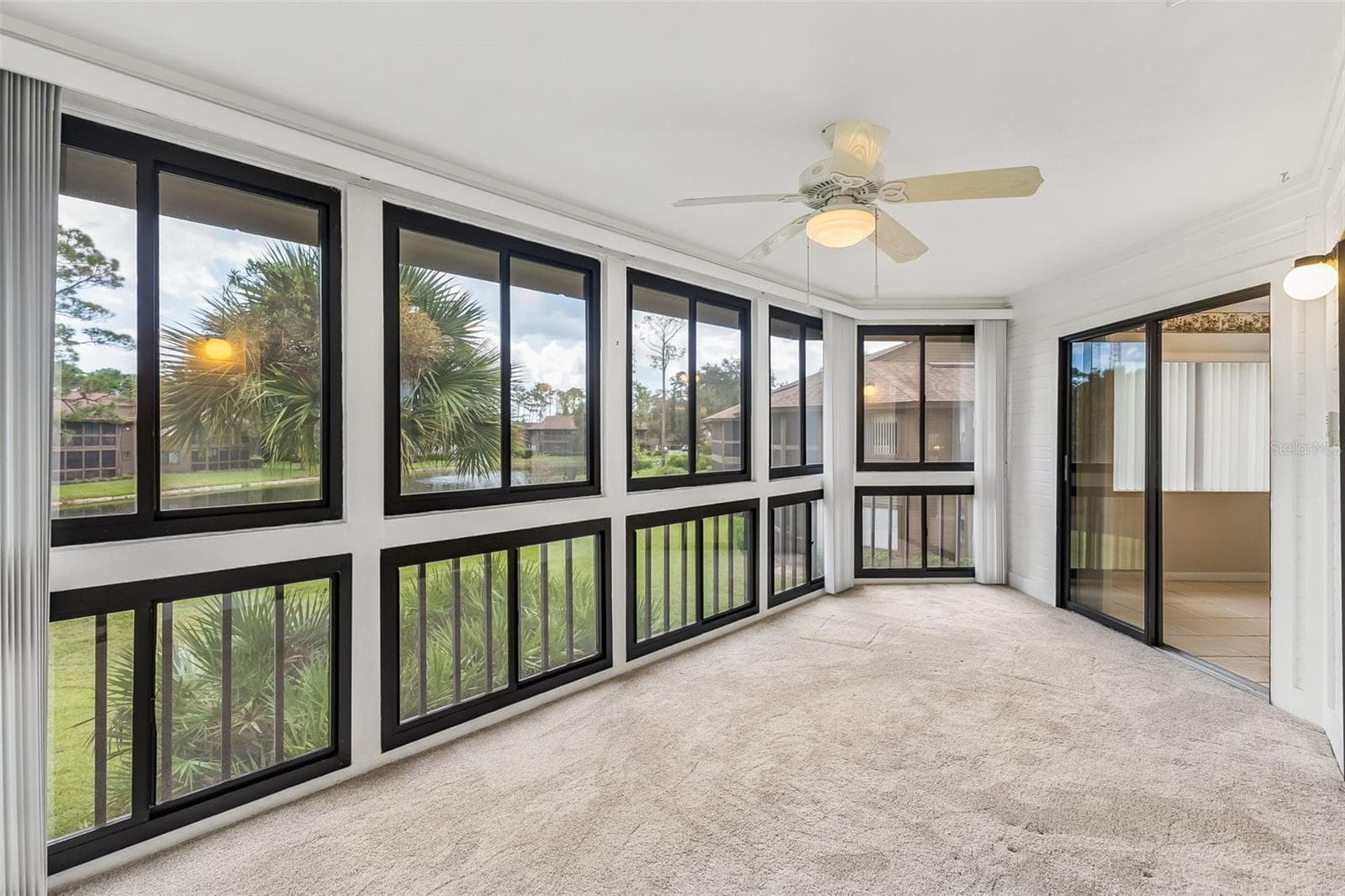 Enclosed Lanai Under Air overlooking the Water - 2 SALISBURY CT, PALM COAST