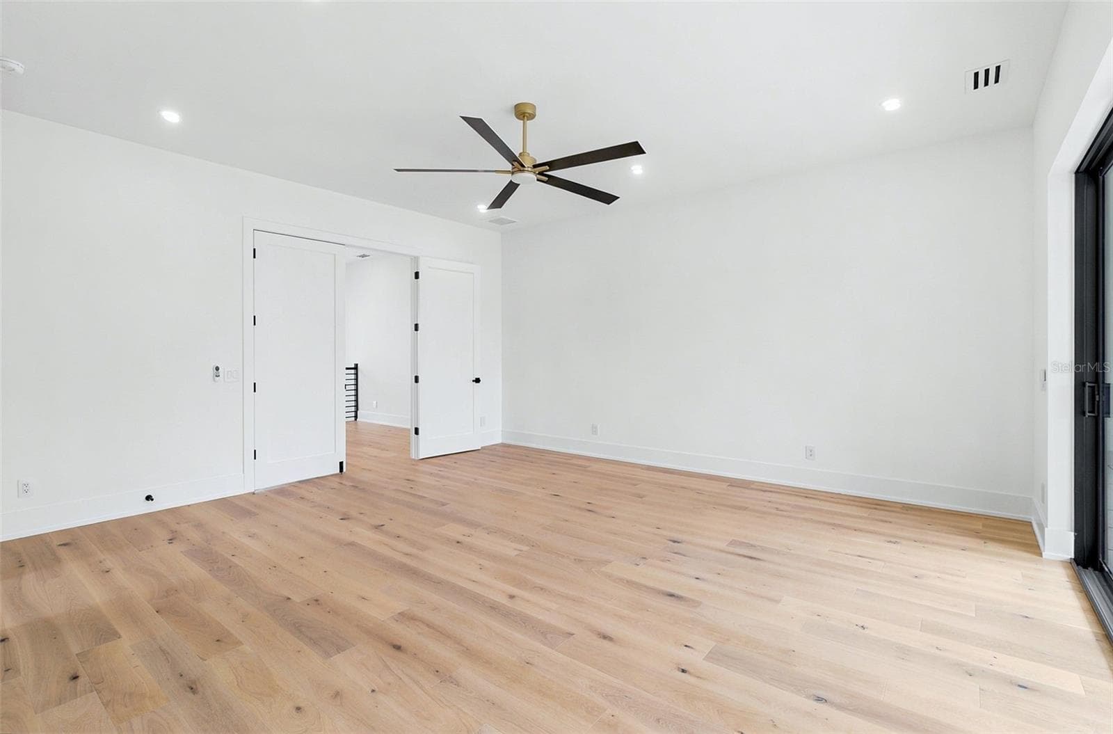 Single Family Residence at 1870 JASMINE DR, SARASOTA, photo 42 of 120