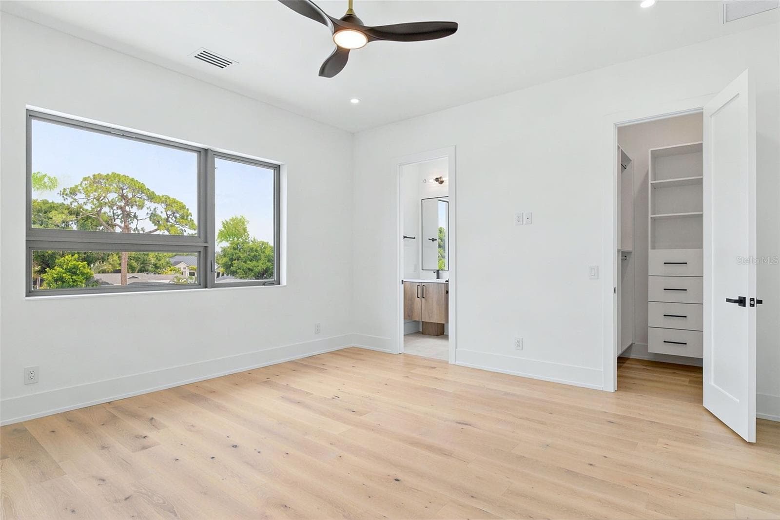 Single Family Residence at 1870 JASMINE DR, SARASOTA, photo 70 of 120