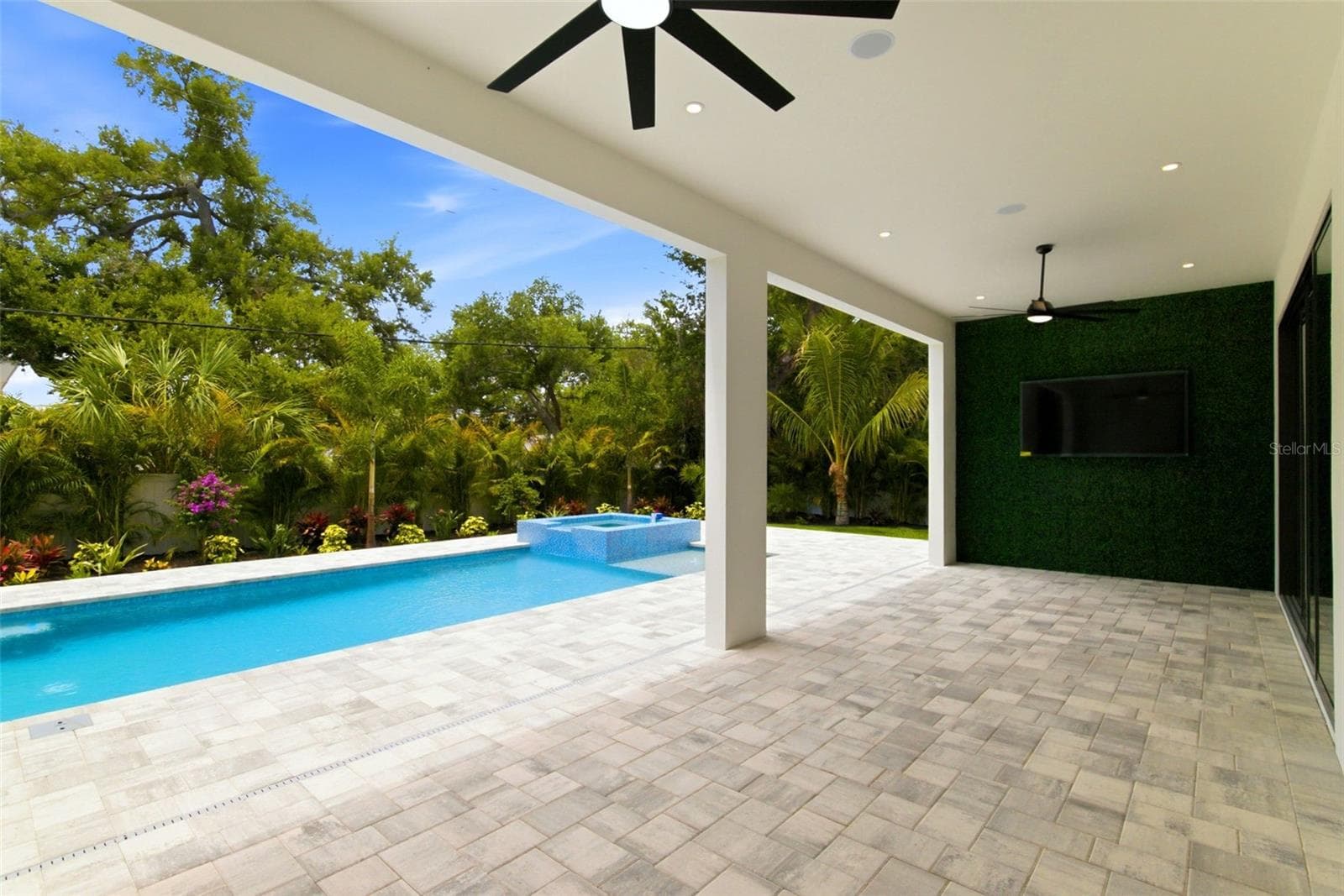 Single Family Residence at 1870 JASMINE DR, SARASOTA, photo 96 of 120
