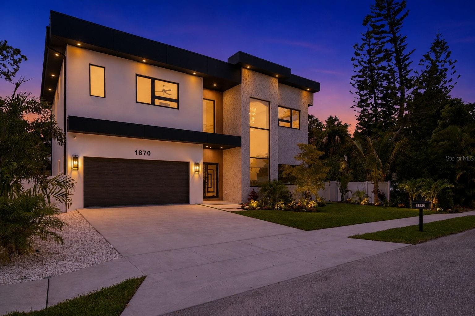 Single Family Residence at 1870 JASMINE DR, SARASOTA, photo 104 of 120