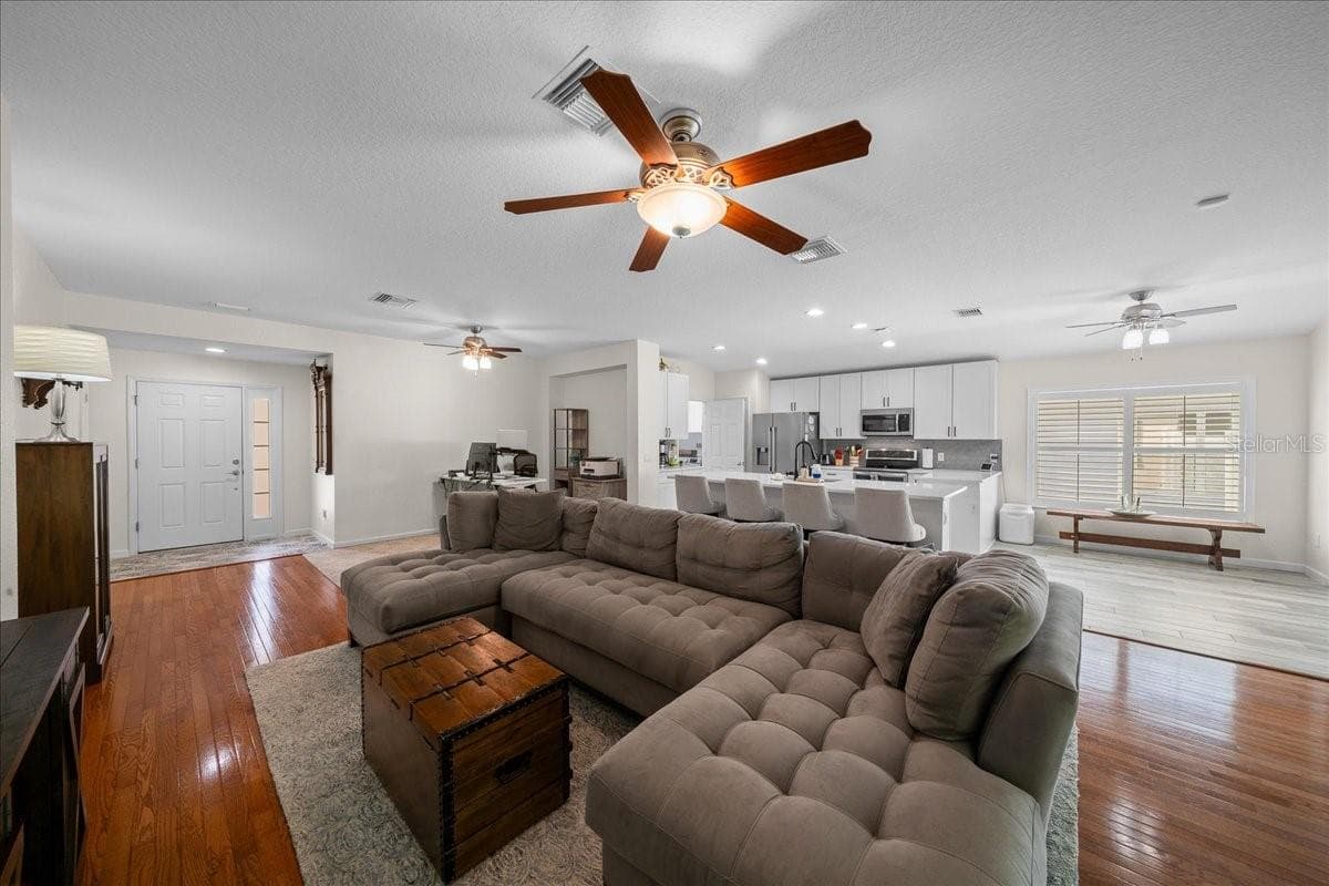 GREAT ROOM - 5509 SW 42ND PL, OCALA