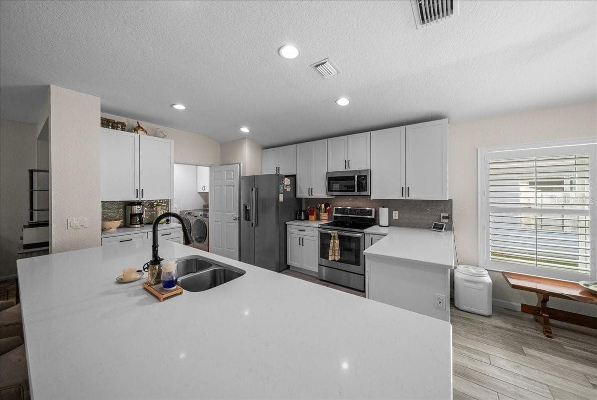 KITCHEN - 5509 SW 42ND PL, OCALA