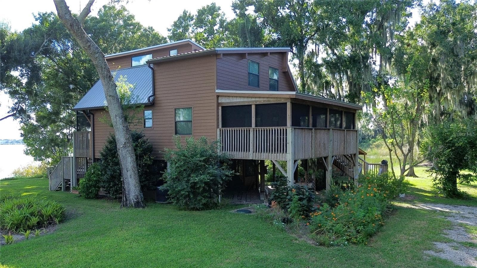 Single Family Residence at 733 N LAKE REEDY BLVD, FROSTPROOF, photo 3 of 65