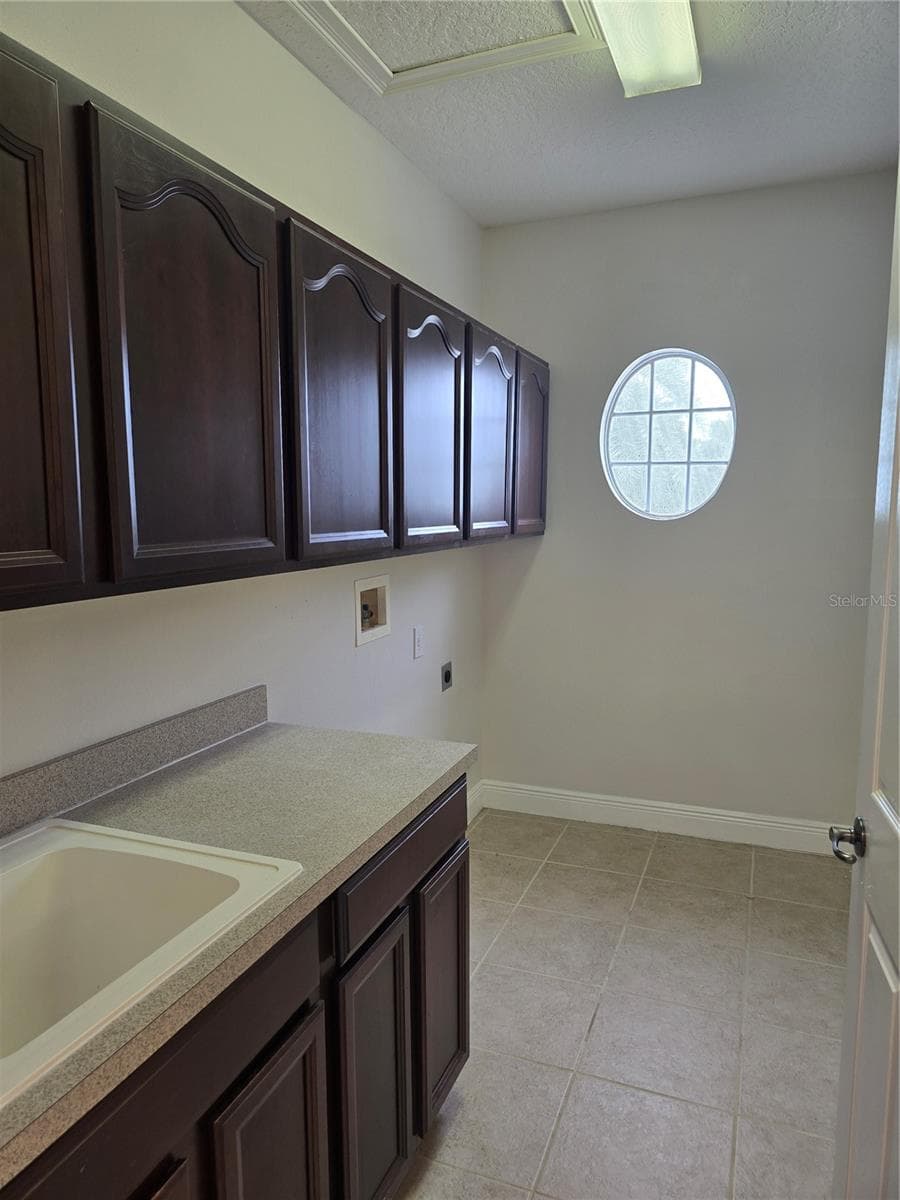 Single Family Residence at 3405 HEIRLOOM ROSE PL, OVIEDO, photo 49 of 138
