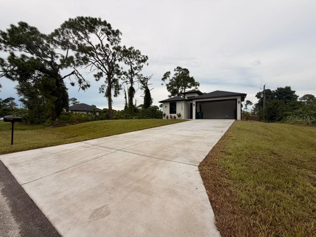 Single Family Residence at 13480 DRYSDALE AVE, PORT CHARLOTTE, photo 8 of 23