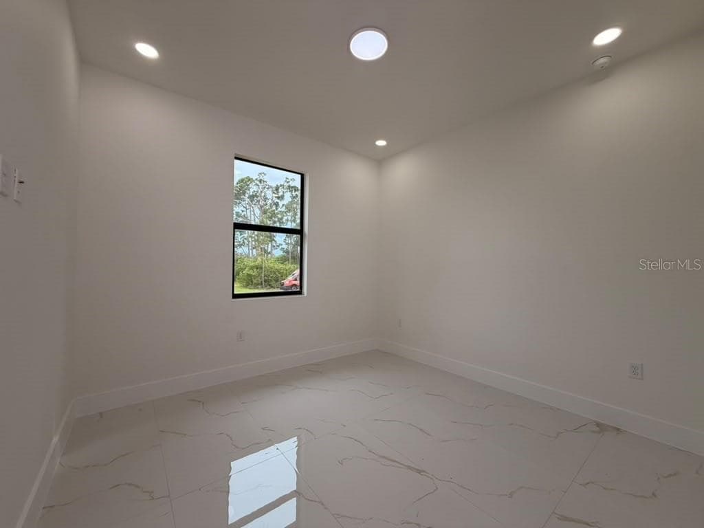 Single Family Residence at 13480 DRYSDALE AVE, PORT CHARLOTTE, photo 14 of 23
