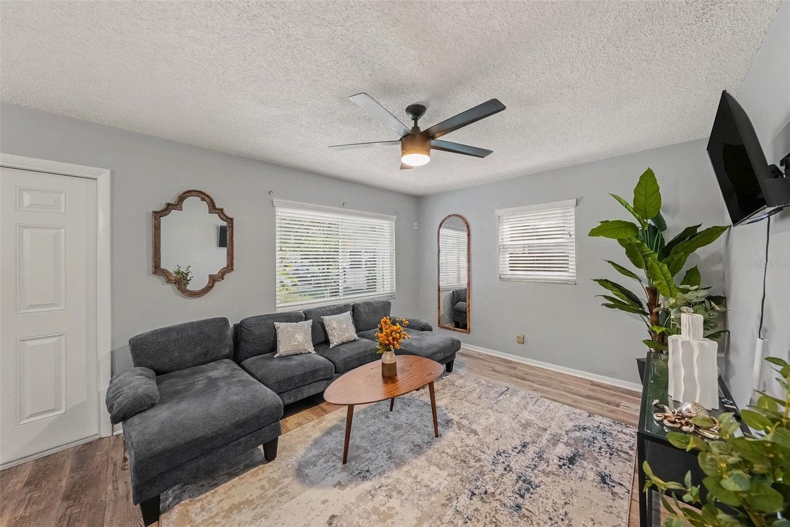 Single Family Residence at 4516 W PAXTON AVE, TAMPA, photo 10 of 26