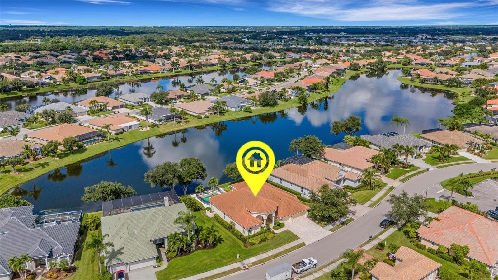 Single Family Residence at 8339 BARTON FARMS BLVD, SARASOTA, photo 2 of 85