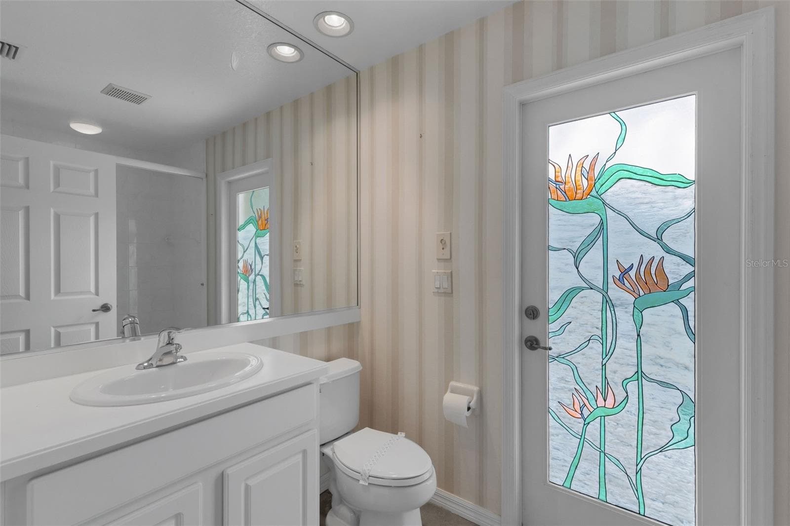 pool bath/shower - 8339 BARTON FARMS BLVD, SARASOTA