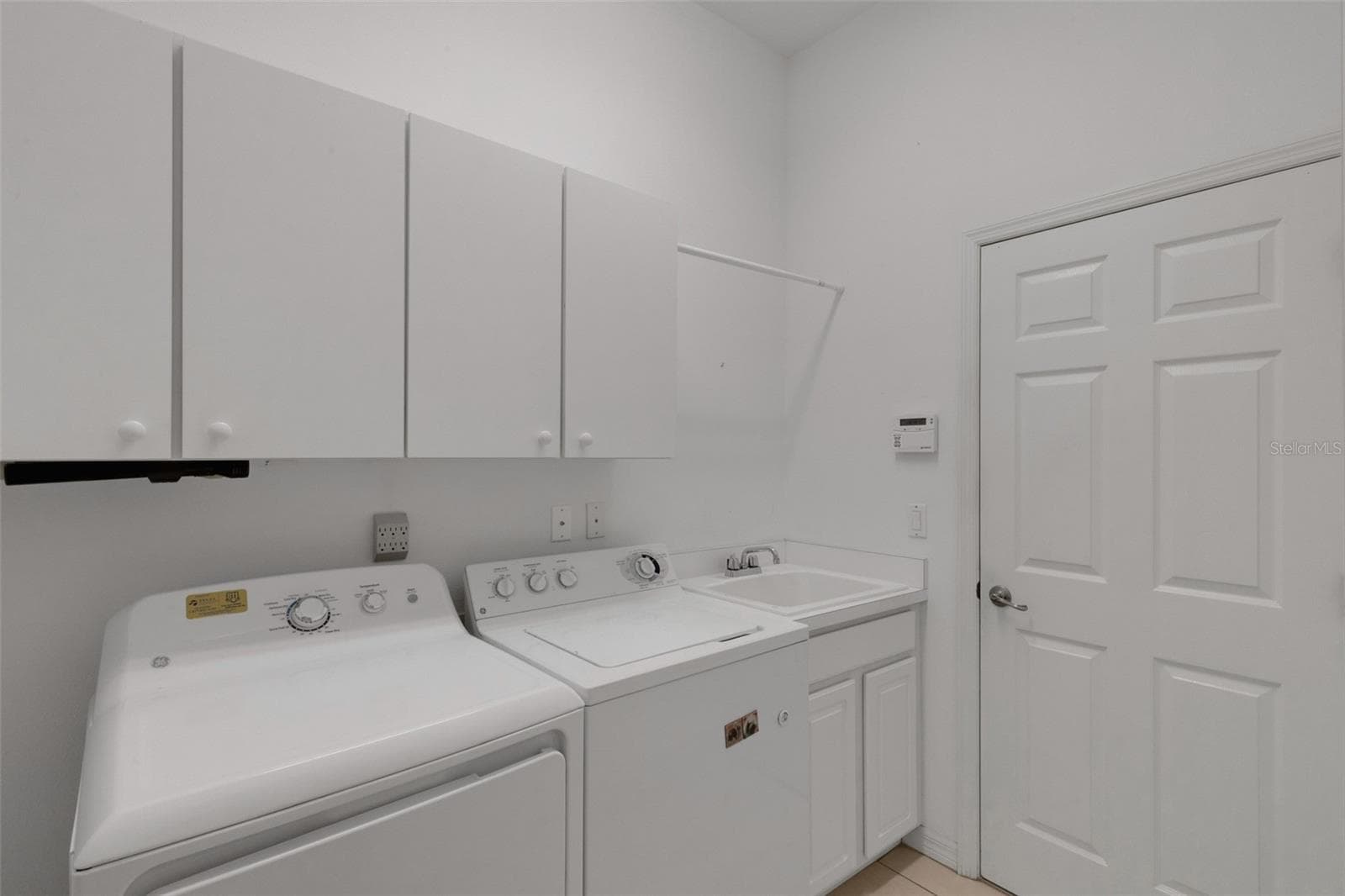 laundry room (off kitchen area) - 8339 BARTON FARMS BLVD, SARASOTA