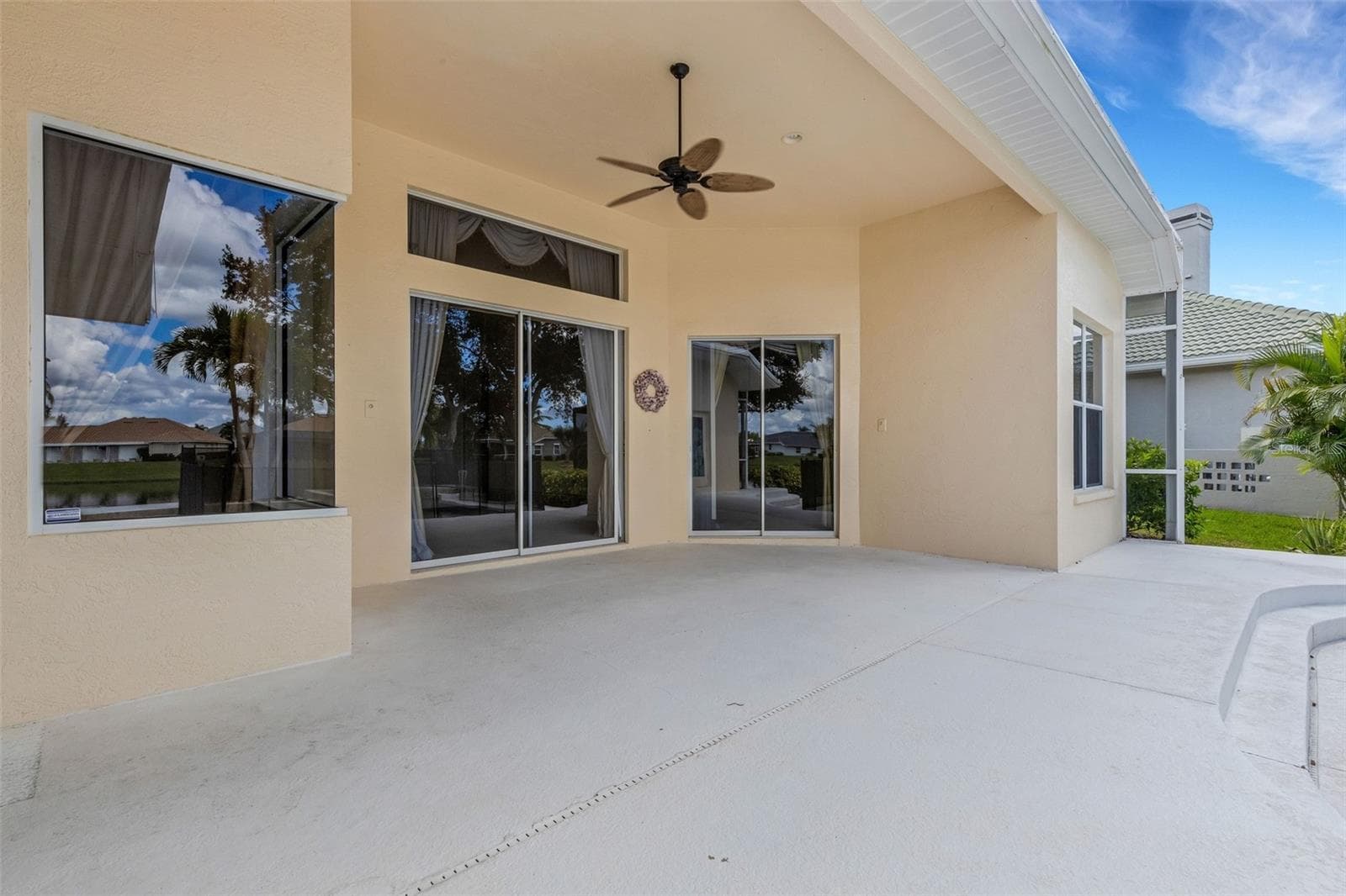 covered patio - 8339 BARTON FARMS BLVD, SARASOTA